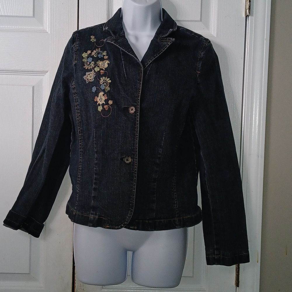 Casual Corner Annex Petite Stretch Denim floral embroidered jean jacket Sz M